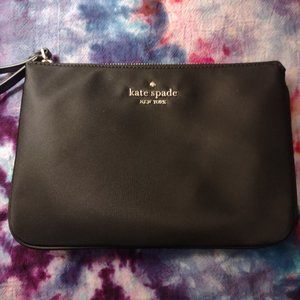 kate spade Chelsea Wristlet
